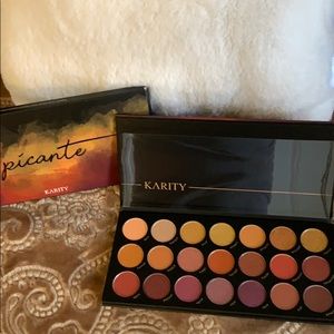 Brand New eyeshadow Picante pallet